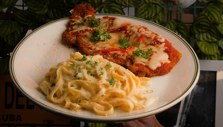 Il Pastaiolo - Best Italian Restaurant South Beach, Miami Florida signature dishes Chicken ParmigianaPasta AlfredoPasta alla Vodka